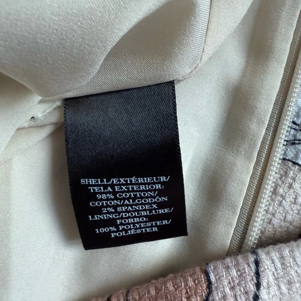 Ann Taylor Textured Floral Pencil Skirt - Picture 5 of 7